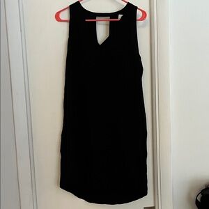Black Sleeveless Dress